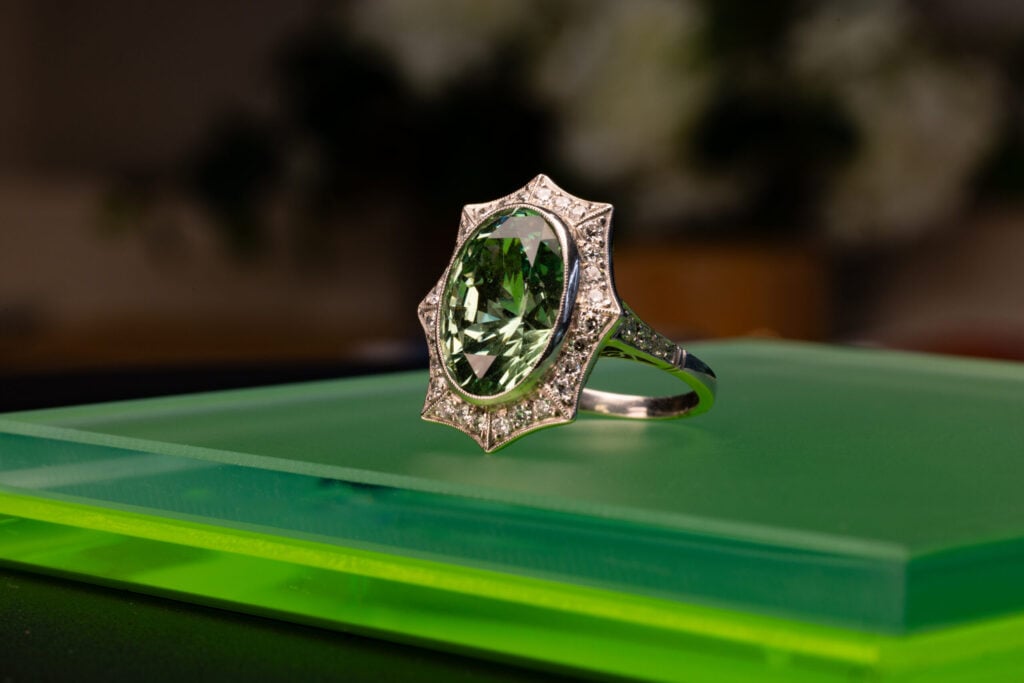 Platinum Merelani mint grossular Fashion Ring