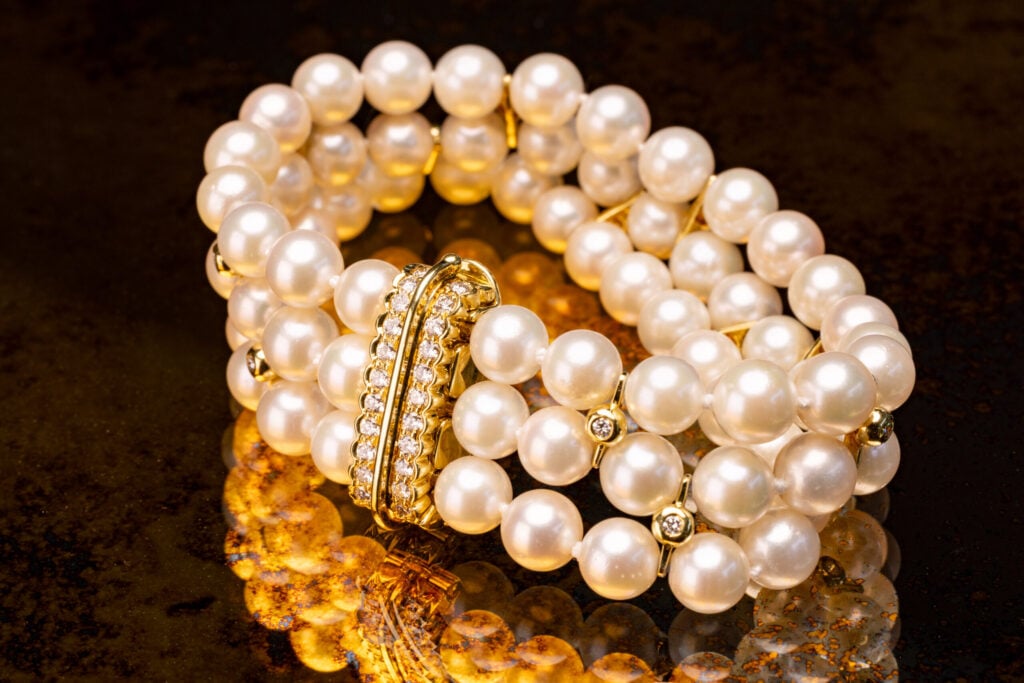 Three row pearl bracelet