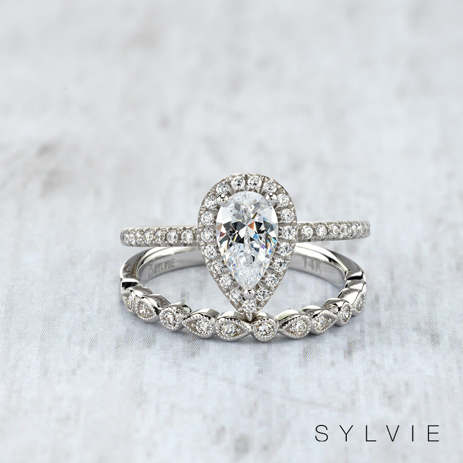 Pear-Shaped-Sylvie-Diamond-Ring-Maxon