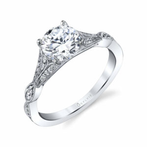 Round-Cut-Engagement-Ring