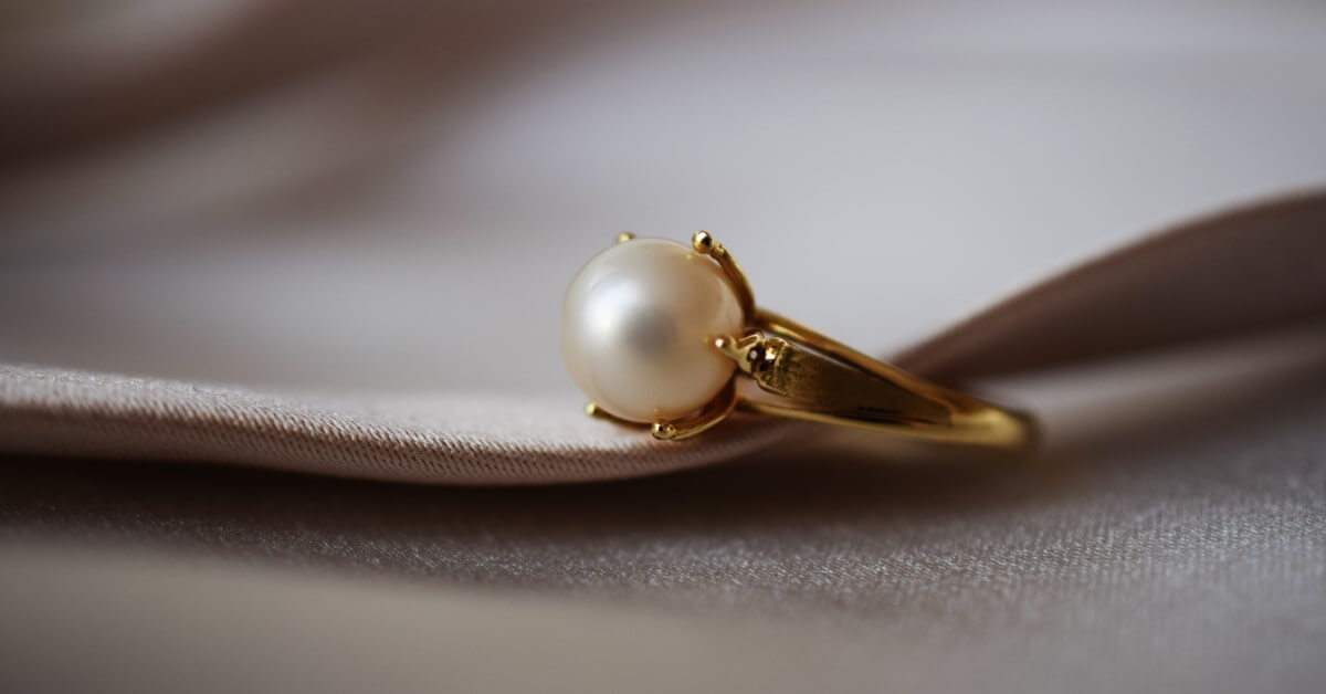 Gold-Pearl-Ring