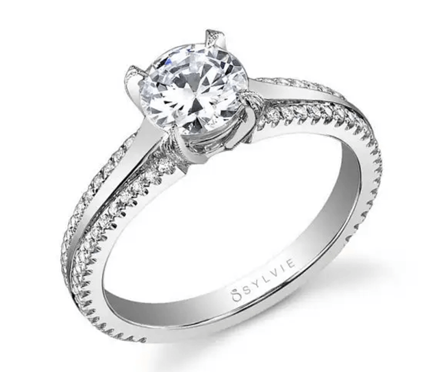 The Ultimate Guide to Choosing the Perfect Engagement Ring